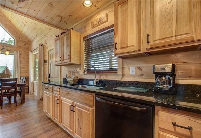 Walnut Ridge Cabin. Sleeps 7-11! Hot Tub, Pool Table, Minutes To Downtown Gatlinburg! Eksteriør bilde